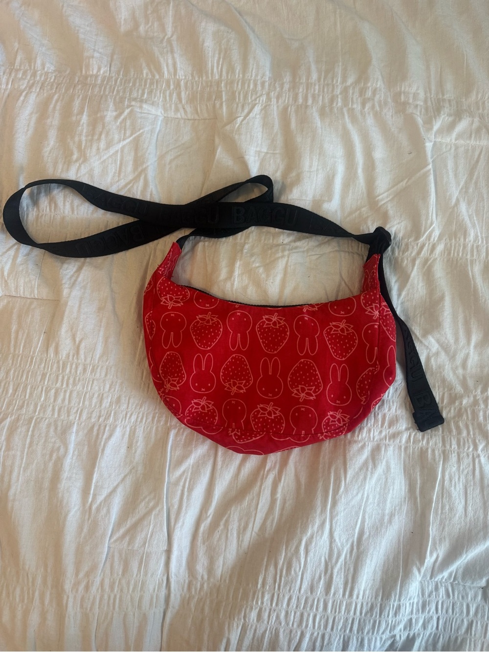 Baggu Small Crescent Miffy & Strawberry Bag